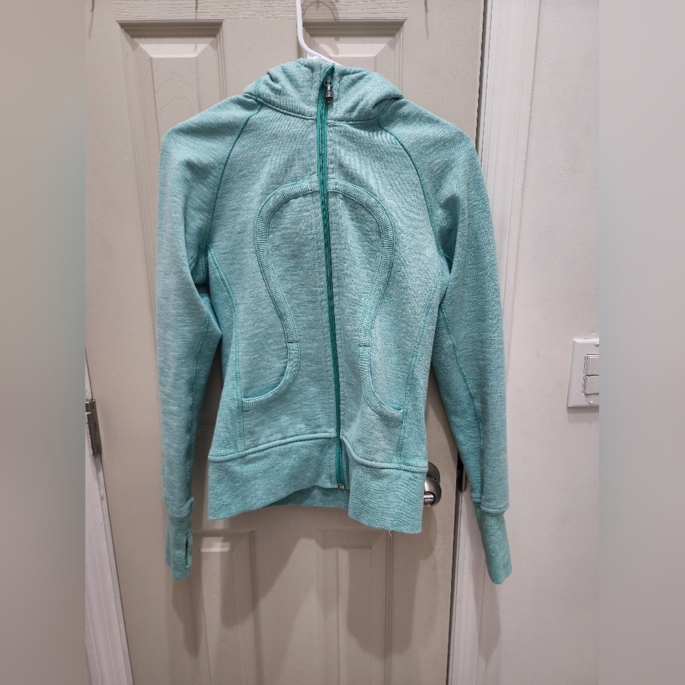 Lululemon Women's Jacket, Size 4, Aqua Green.